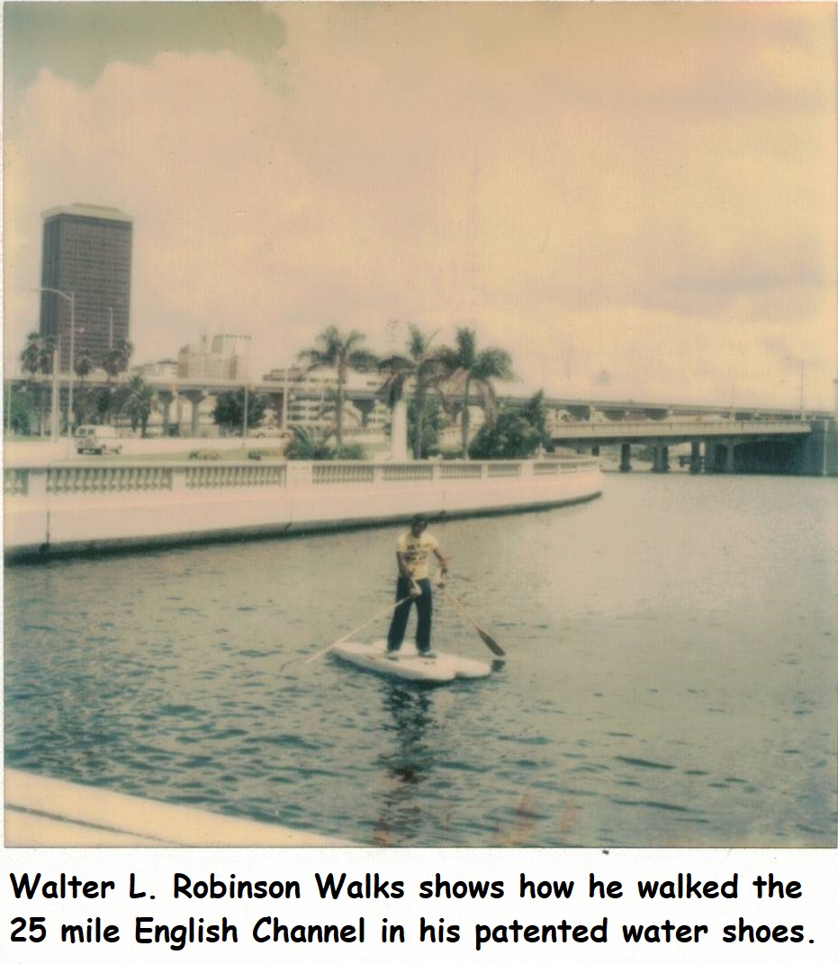 WalterLRobinson walks HillsboroughRiver1